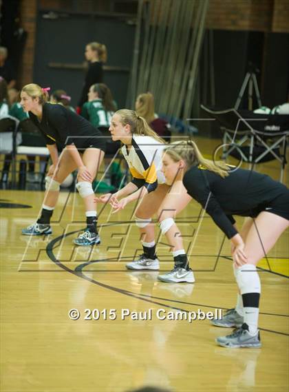 Thumbnail 3 in Gilbert vs Xavier (Gilbert Invitational) photogallery.