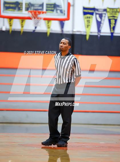 Thumbnail 2 in Roseville vs River City (Tiger Classic) photogallery.