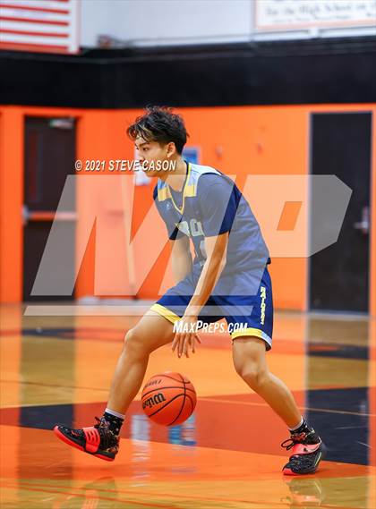 Thumbnail 2 in Roseville vs River City (Tiger Classic) photogallery.