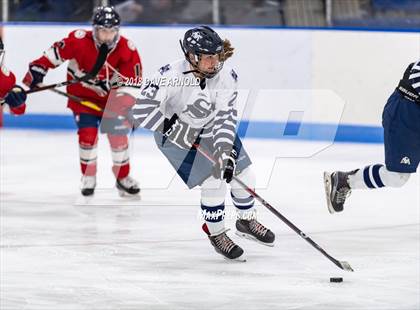 Thumbnail 2 in Lawrence Academy vs. St. Mark's (Harrington Invitational) photogallery.