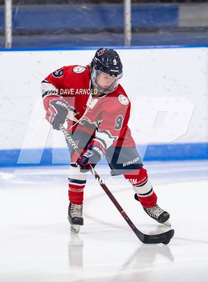 Thumbnail 2 in Lawrence Academy vs. St. Mark's (Harrington Invitational) photogallery.