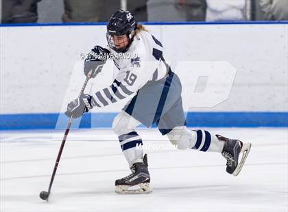 Thumbnail 2 in Lawrence Academy vs. St. Mark's (Harrington Invitational) photogallery.