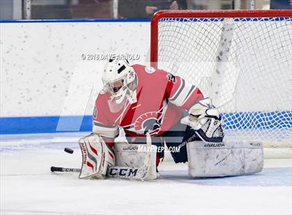 Thumbnail 2 in Lawrence Academy vs. St. Mark's (Harrington Invitational) photogallery.