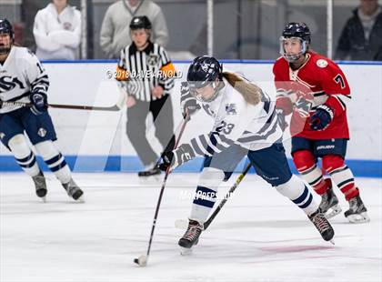 Thumbnail 3 in Lawrence Academy vs. St. Mark's (Harrington Invitational) photogallery.