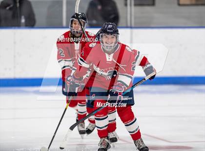 Thumbnail 2 in Lawrence Academy vs. St. Mark's (Harrington Invitational) photogallery.