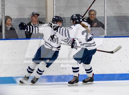 Thumbnail 3 in Lawrence Academy vs. St. Mark's (Harrington Invitational) photogallery.
