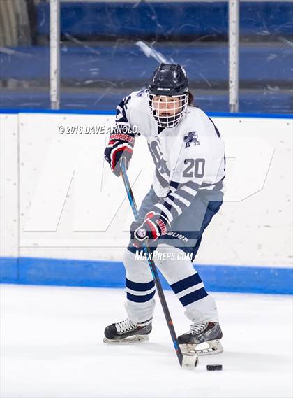 Thumbnail 2 in Lawrence Academy vs. St. Mark's (Harrington Invitational) photogallery.