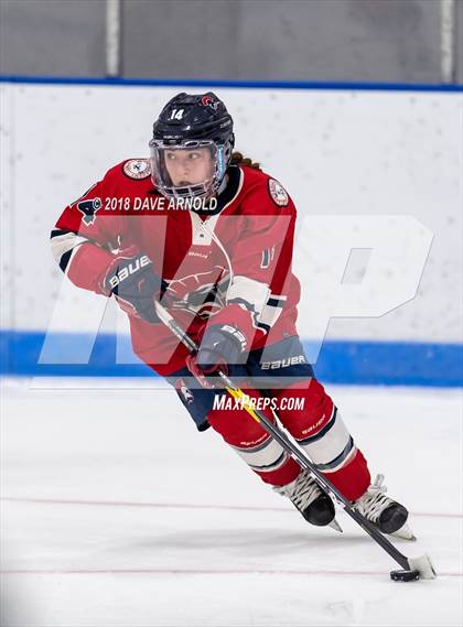 Thumbnail 3 in Lawrence Academy vs. St. Mark's (Harrington Invitational) photogallery.