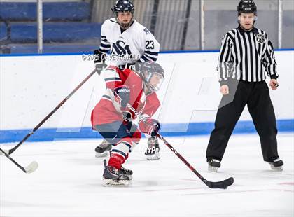 Thumbnail 3 in Lawrence Academy vs. St. Mark's (Harrington Invitational) photogallery.