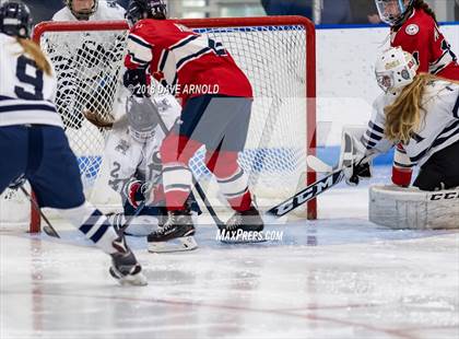 Thumbnail 2 in Lawrence Academy vs. St. Mark's (Harrington Invitational) photogallery.