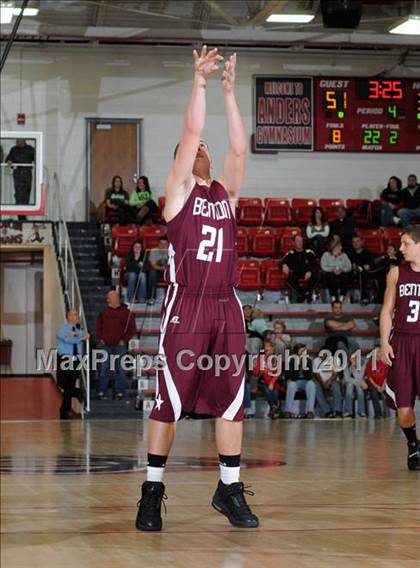 Thumbnail 1 in Benton vs DuQuoin (DuQuoin Tip-Off Classic) photogallery.