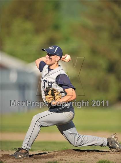 Thumbnail 2 in Haverling vs Byron-Bergen (Class BB Quarterfinal) photogallery.