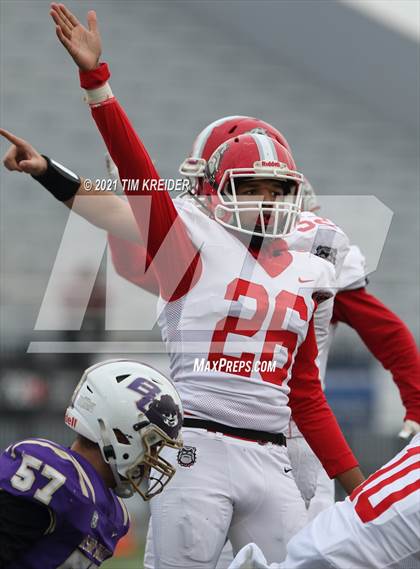Thumbnail 3 in Bishop Guilfoyle vs. Redbank Valley (PIAA 1A Final) photogallery.