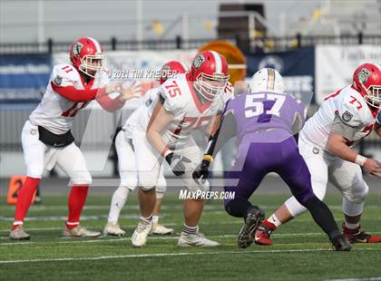 Thumbnail 2 in Bishop Guilfoyle vs. Redbank Valley (PIAA 1A Final) photogallery.