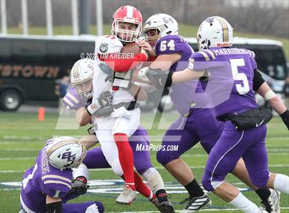 Thumbnail 2 in Bishop Guilfoyle vs. Redbank Valley (PIAA 1A Final) photogallery.