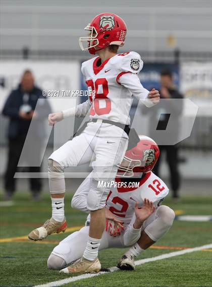 Thumbnail 1 in Bishop Guilfoyle vs. Redbank Valley (PIAA 1A Final) photogallery.