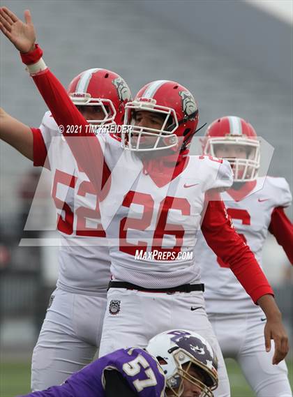 Thumbnail 2 in Bishop Guilfoyle vs. Redbank Valley (PIAA 1A Final) photogallery.