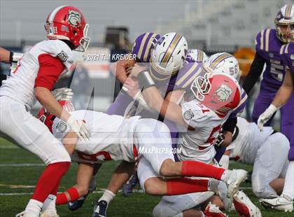 Thumbnail 2 in Bishop Guilfoyle vs. Redbank Valley (PIAA 1A Final) photogallery.