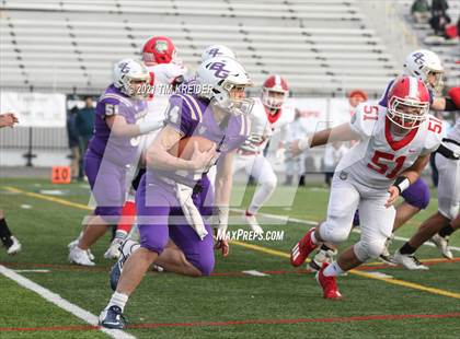 Thumbnail 2 in Bishop Guilfoyle vs. Redbank Valley (PIAA 1A Final) photogallery.