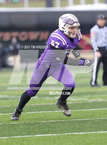 Thumbnail 2 in Bishop Guilfoyle vs. Redbank Valley (PIAA 1A Final) photogallery.