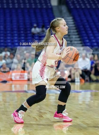 Thumbnail 2 in Martins Mill vs. Nocona (UIL 2A Basketball Final) photogallery.
