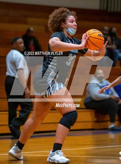 Thumbnail 3 in Overhills @ Westover photogallery.