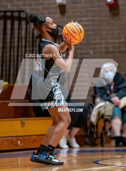Thumbnail 1 in Overhills @ Westover photogallery.