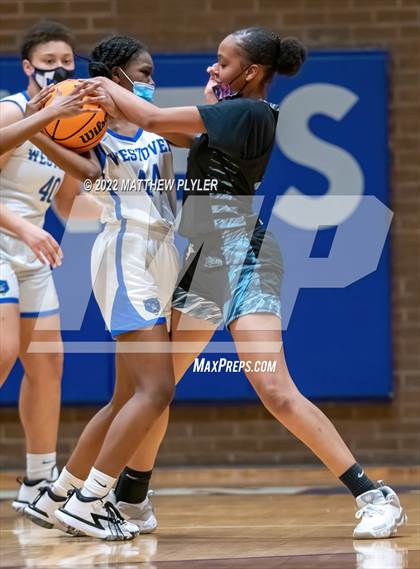 Thumbnail 3 in Overhills @ Westover photogallery.