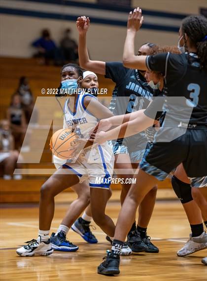 Thumbnail 1 in Overhills @ Westover photogallery.