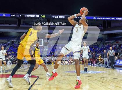 Thumbnail 2 in Stony Point vs. Beaumont United (UIL 6A Basketball Semifinal) photogallery.