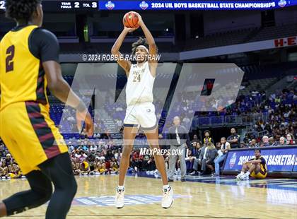 Thumbnail 1 in Stony Point vs. Beaumont United (UIL 6A Basketball Semifinal) photogallery.