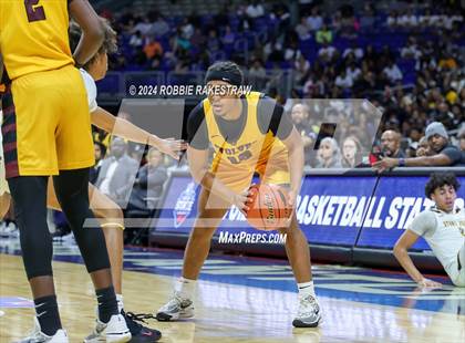 Thumbnail 3 in Stony Point vs. Beaumont United (UIL 6A Basketball Semifinal) photogallery.