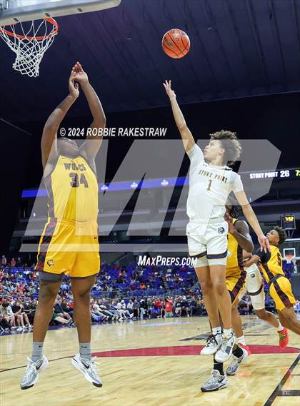 Thumbnail 1 in Stony Point vs. Beaumont United (UIL 6A Basketball Semifinal) photogallery.