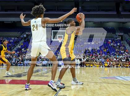 Thumbnail 1 in Stony Point vs. Beaumont United (UIL 6A Basketball Semifinal) photogallery.