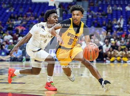Thumbnail 2 in Stony Point vs. Beaumont United (UIL 6A Basketball Semifinal) photogallery.