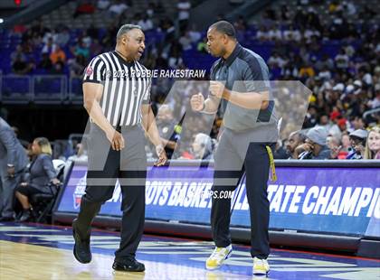 Thumbnail 1 in Stony Point vs. Beaumont United (UIL 6A Basketball Semifinal) photogallery.