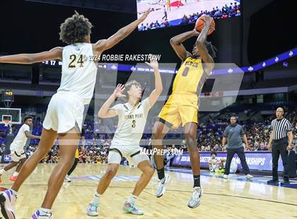 Thumbnail 1 in Stony Point vs. Beaumont United (UIL 6A Basketball Semifinal) photogallery.