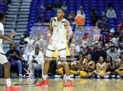 Thumbnail 3 in Stony Point vs. Beaumont United (UIL 6A Basketball Semifinal) photogallery.