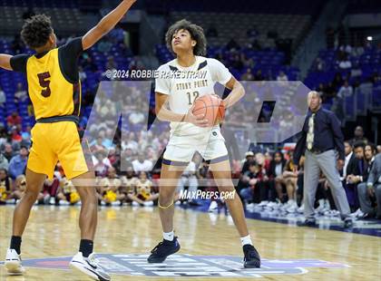 Thumbnail 3 in Stony Point vs. Beaumont United (UIL 6A Basketball Semifinal) photogallery.