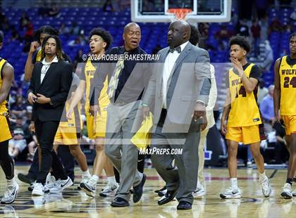 Thumbnail 2 in Stony Point vs. Beaumont United (UIL 6A Basketball Semifinal) photogallery.