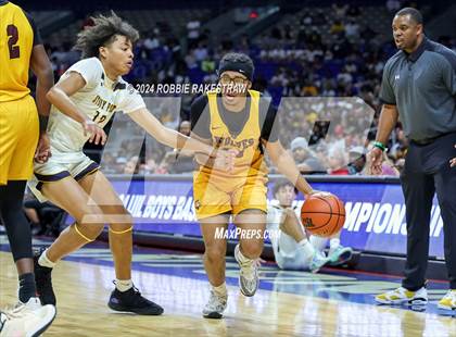 Thumbnail 1 in Stony Point vs. Beaumont United (UIL 6A Basketball Semifinal) photogallery.