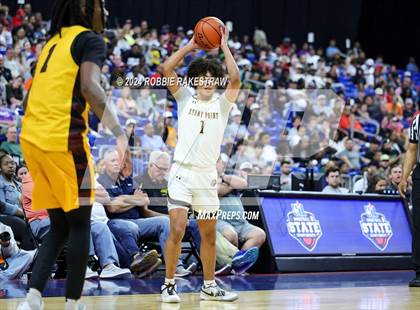Thumbnail 1 in Stony Point vs. Beaumont United (UIL 6A Basketball Semifinal) photogallery.