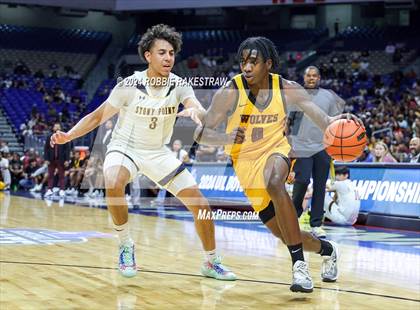 Thumbnail 3 in Stony Point vs. Beaumont United (UIL 6A Basketball Semifinal) photogallery.