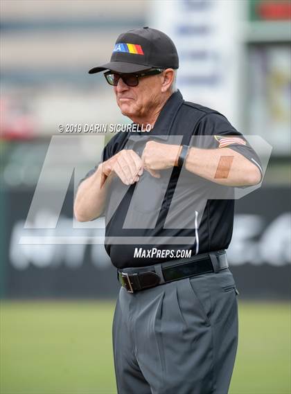 Thumbnail 2 in Horizon vs. Notre Dame Prep (AIA 5A Semifinal) photogallery.