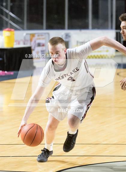 Thumbnail 3 in Cascade Christian @ Kentlake photogallery.