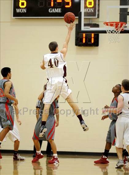 Thumbnail 3 in El Camino @ Whitney (Whitney Christmas Classic) photogallery.
