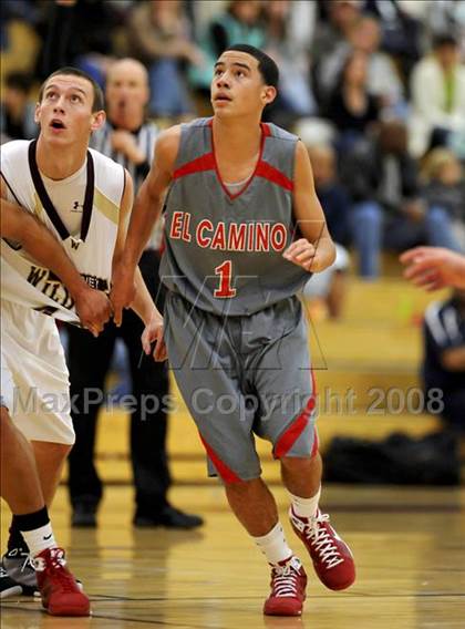 Thumbnail 1 in El Camino @ Whitney (Whitney Christmas Classic) photogallery.