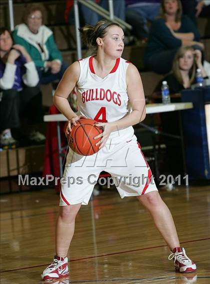 Thumbnail 2 in Litchfield vs. Staunton (Carlinville Holiday Tourney Championship) photogallery.
