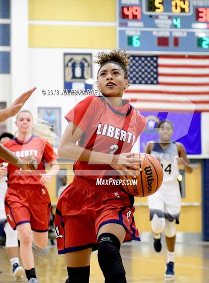 Thumbnail 2 in Liberty vs Spring Valley photogallery.