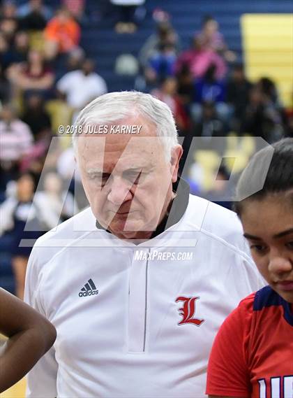 Thumbnail 3 in Liberty vs Spring Valley photogallery.